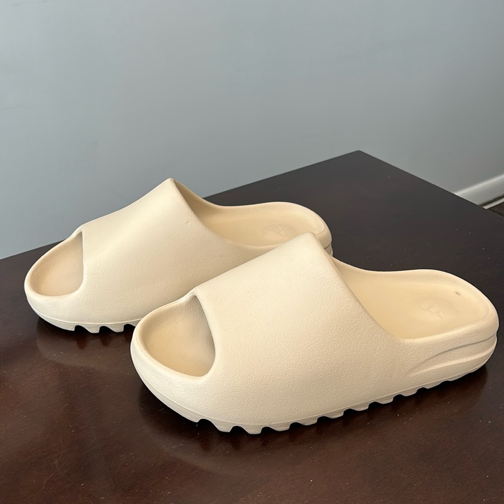 Yeezy Slides